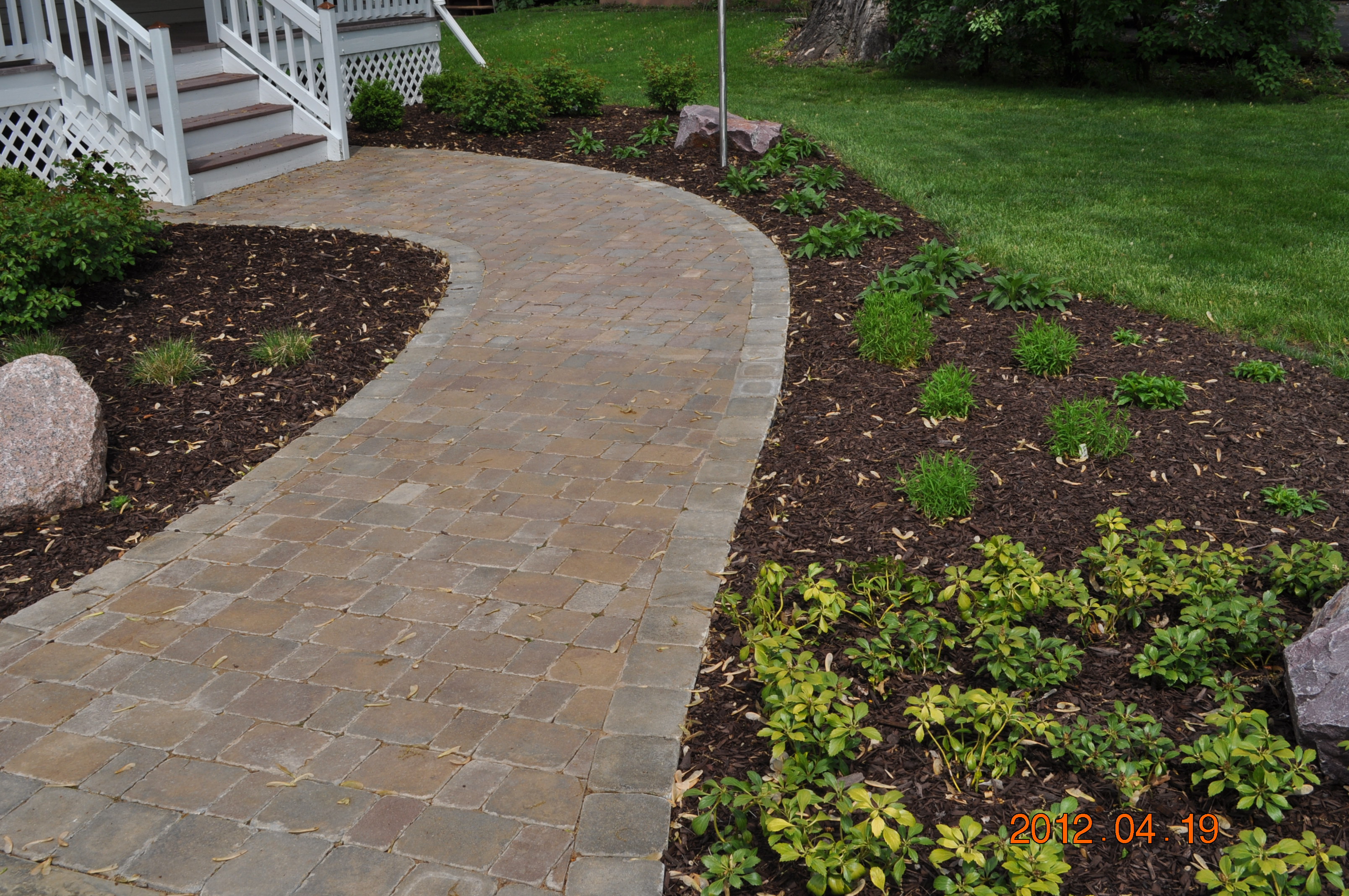 Rockford Patio and Walkway Design - Creative Concrete and Landscaping