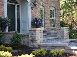 Rockford columns